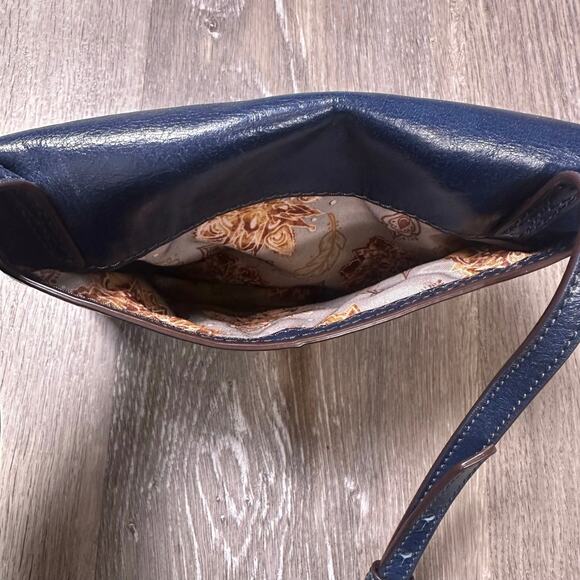 Hobo Navy Blue Leather Crossbody Bag - Picture 8 of 8